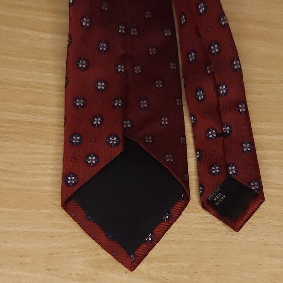 Jos. A Bank Red Paisley Tie - Picture 2 of 3